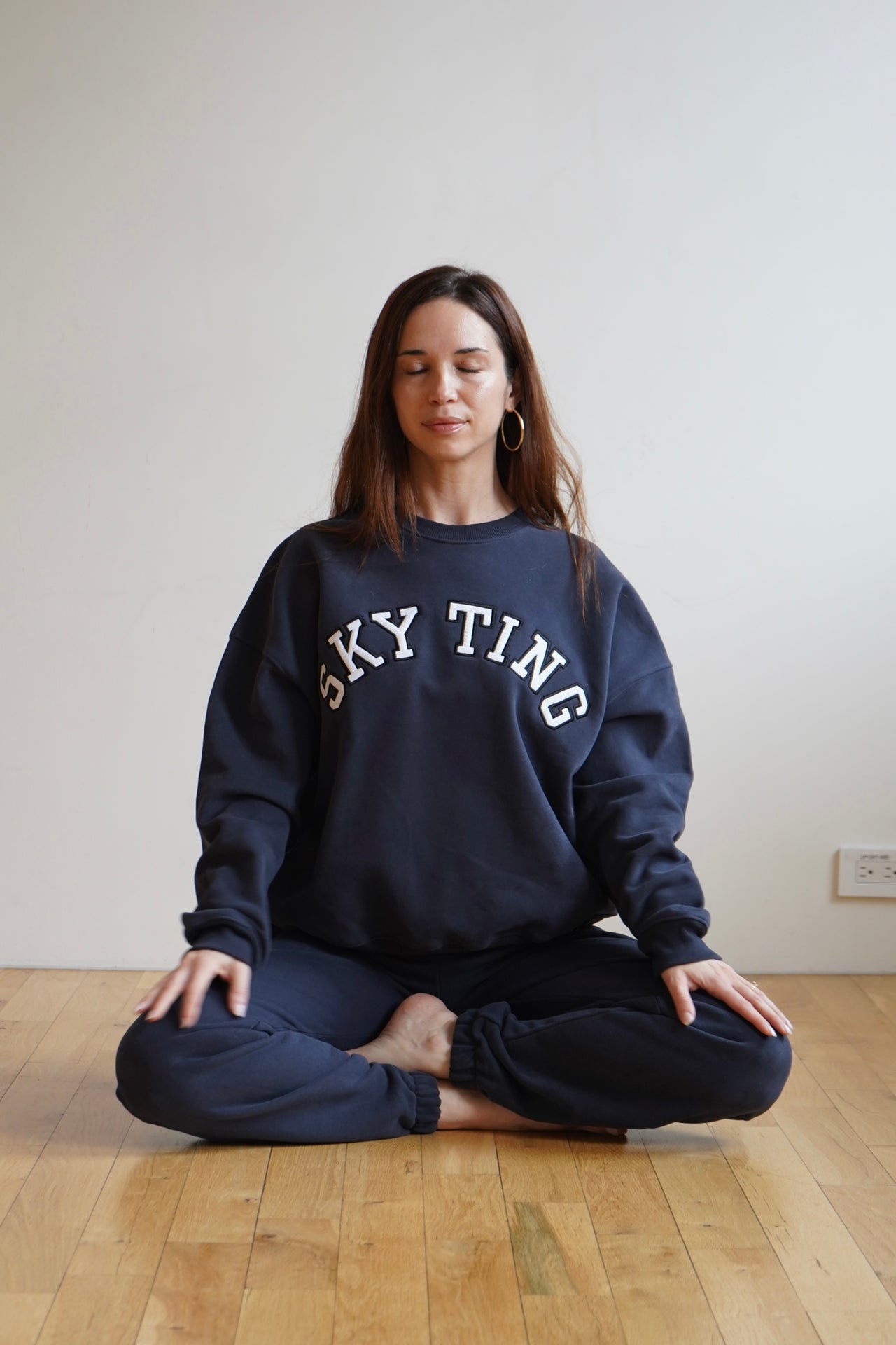 VARSITY CREWNECK - NAVY